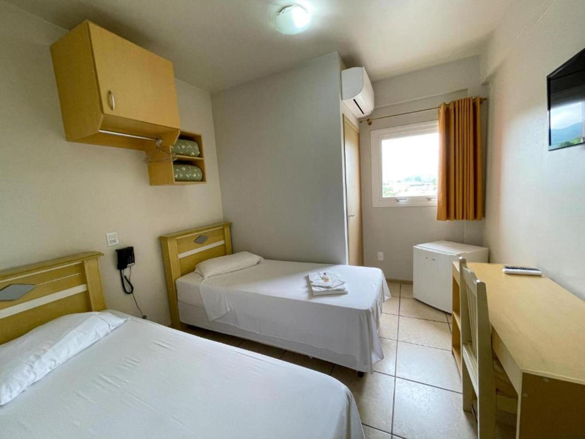 Andardac Hotel Guaramirim Номер фото